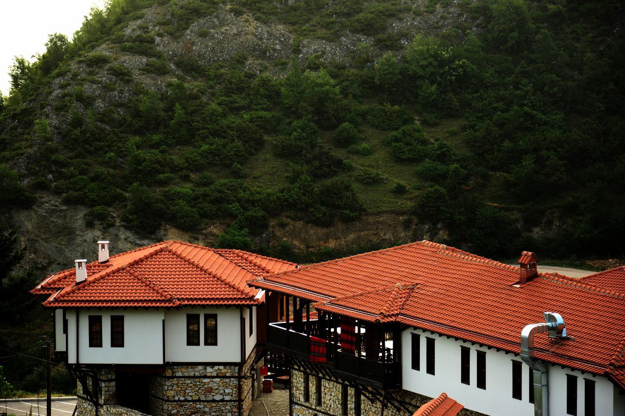 Macedonian Village Hotel & Resort سكوبجي المظهر الخارجي الصورة