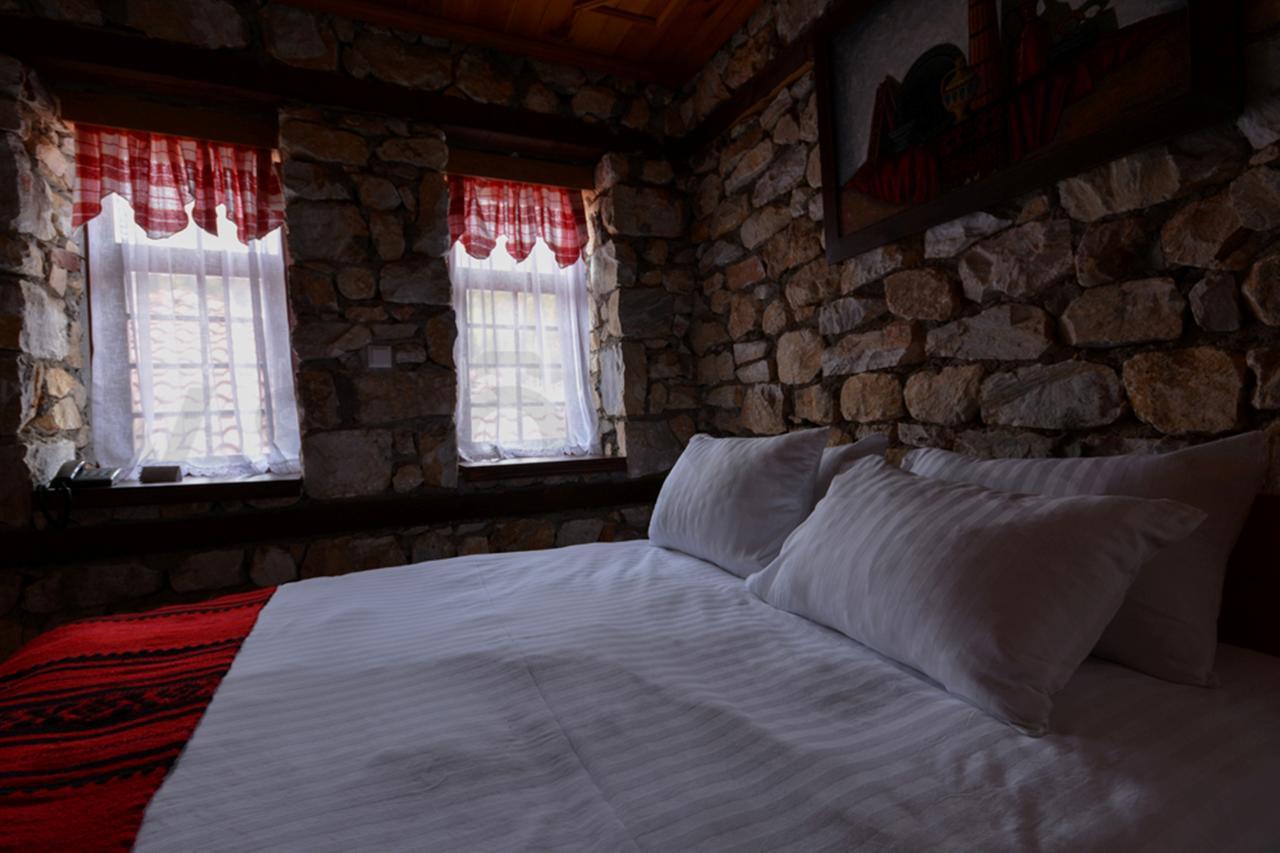 Macedonian Village Hotel & Resort سكوبجي المظهر الخارجي الصورة