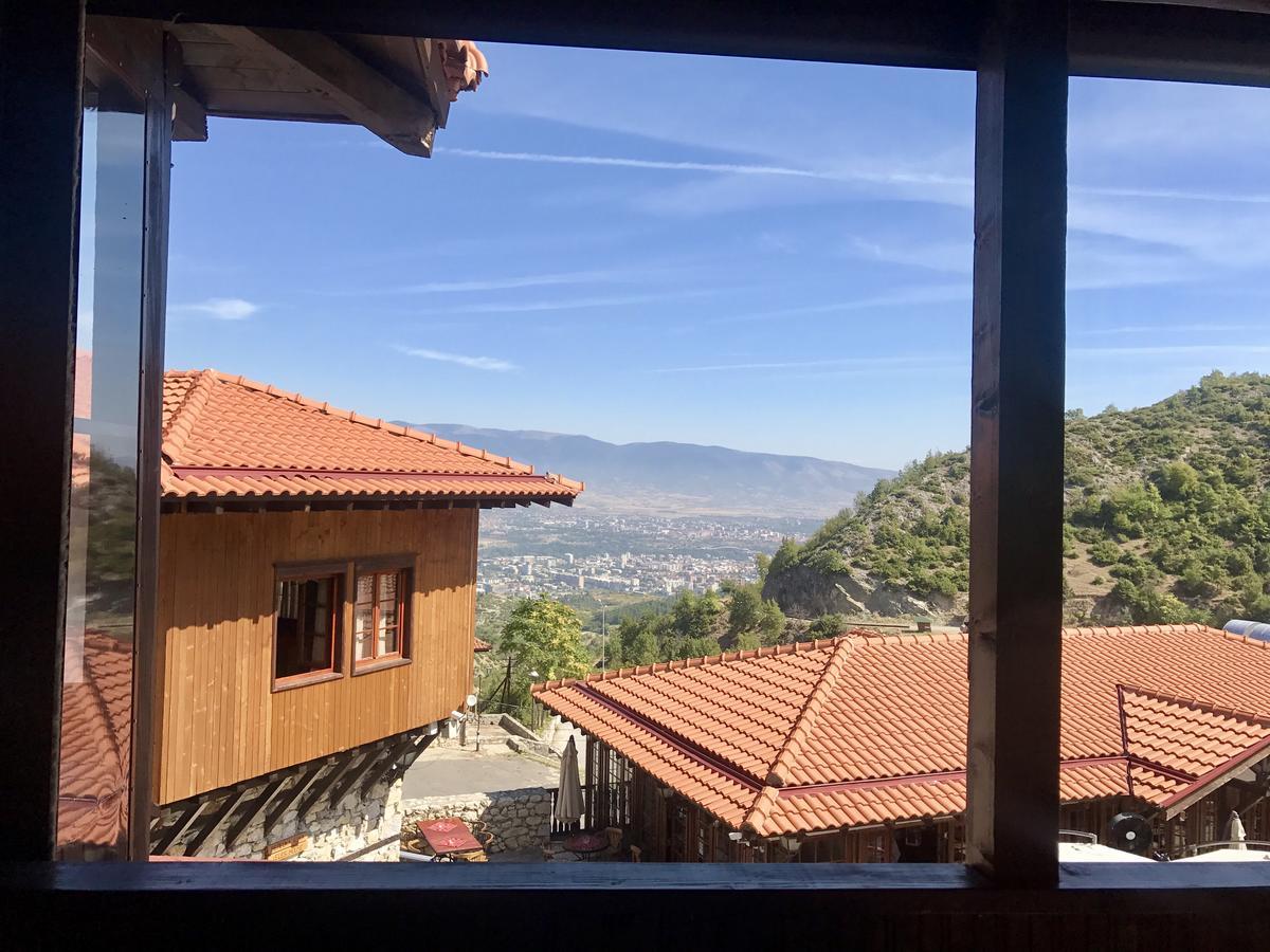 Macedonian Village Hotel & Resort سكوبجي المظهر الخارجي الصورة