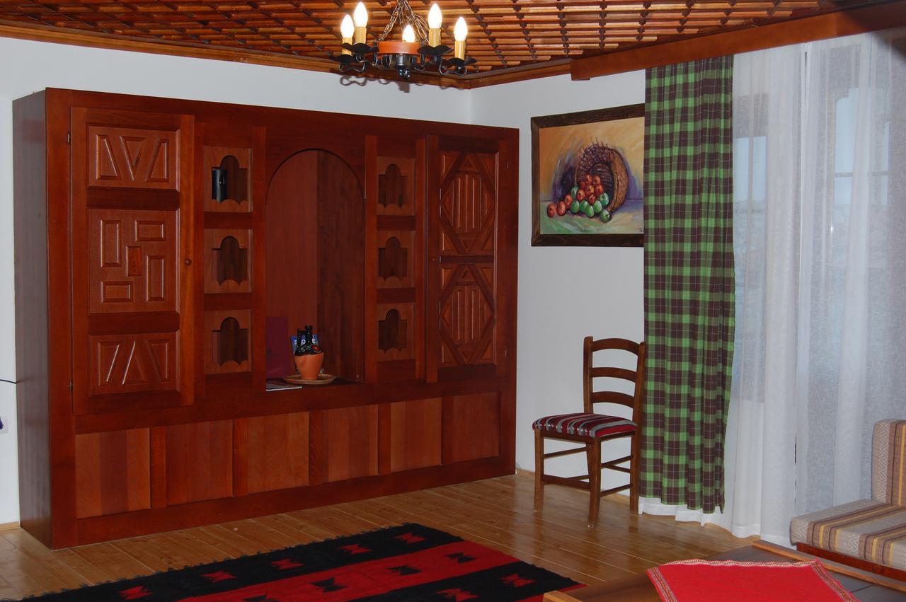 Macedonian Village Hotel & Resort سكوبجي المظهر الخارجي الصورة