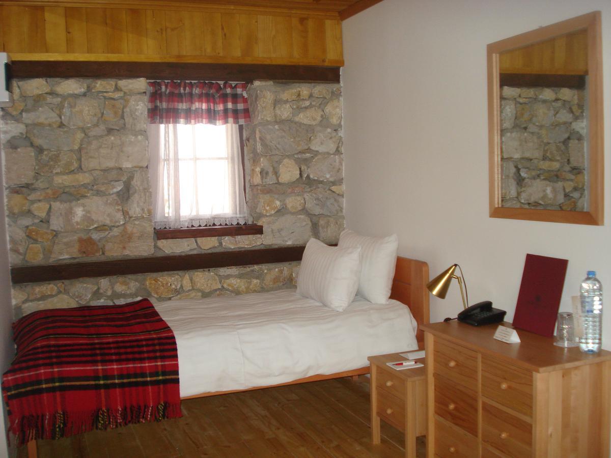 Macedonian Village Hotel & Resort سكوبجي المظهر الخارجي الصورة